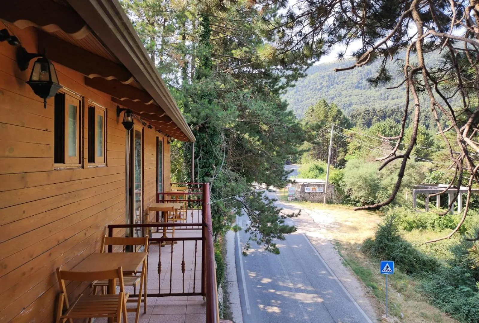 Hotel Toni Llogora Dukat Arnavutluk
