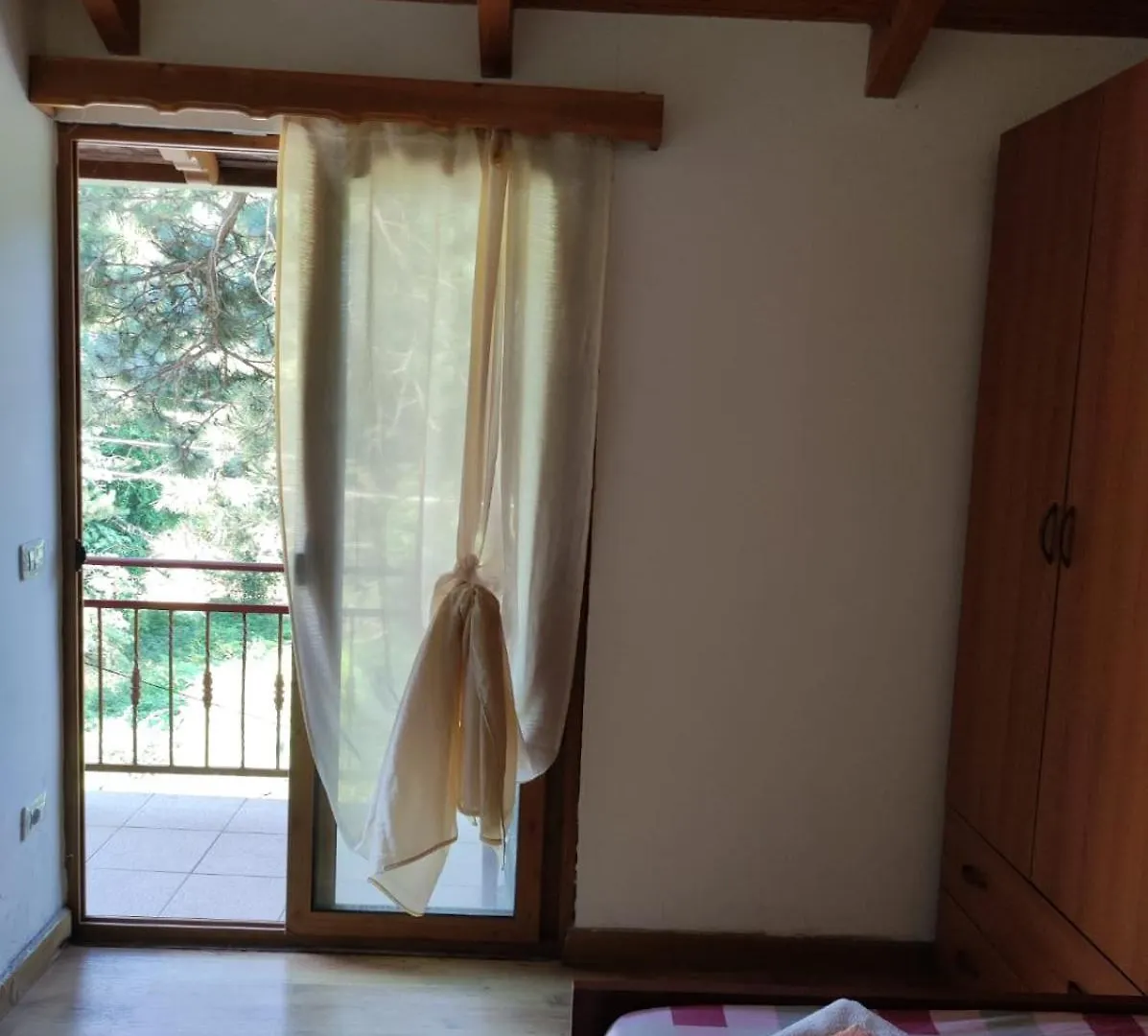 Hotel Toni Llogora Dukat